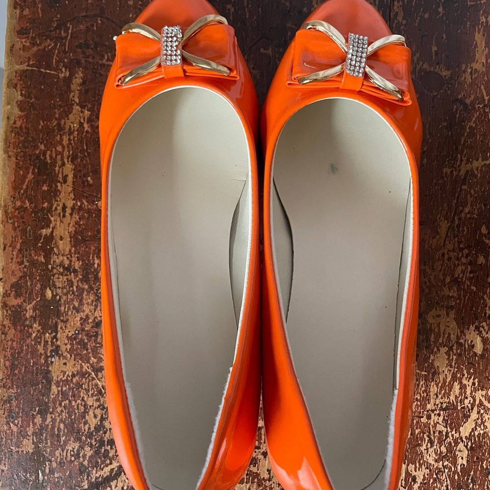 Orange shoes, size 8.5 - Picture 6 of 10
